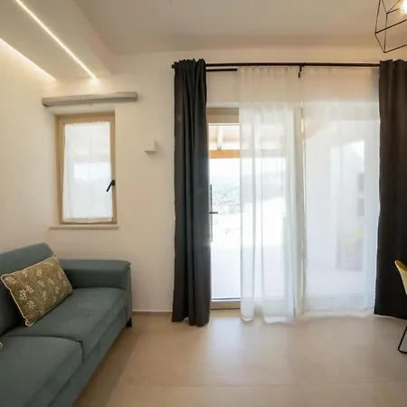 Aura Apartment Mattinata